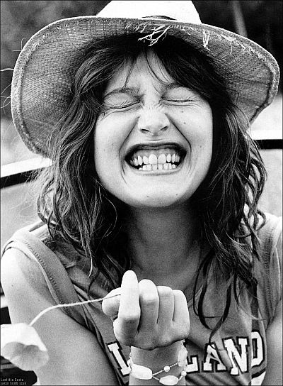 grimasz_laetitia_casta.jpg