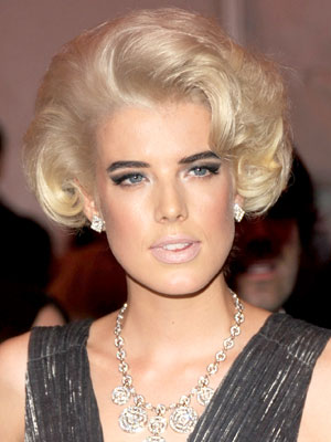 Agyness_Deyn+May_04_2009.jpg